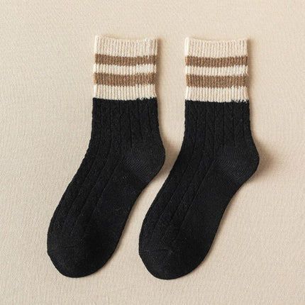 Wholesale Women's Autumn and Winter Thickened Warm Thick Line Striped Mid-calf Socks