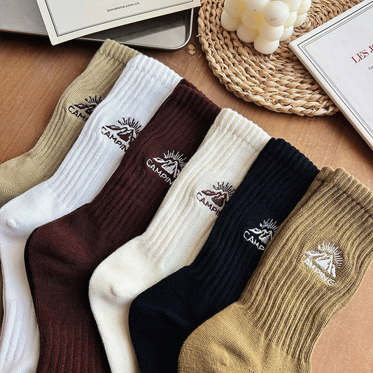 Wholesale Men's/Women's Cotton Embroidered Sports Stockings Mid-calf Socks