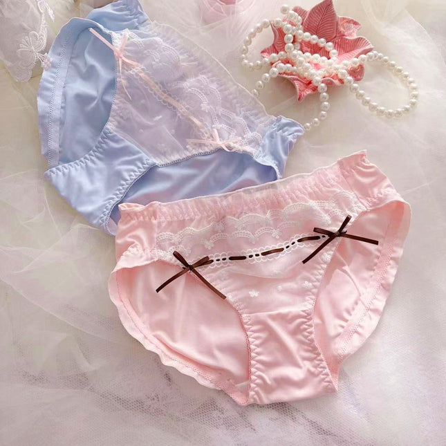 Wholesale Girly Cute Embroidered Yummy Lotus Leaf Mid-waist Briefs