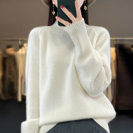 Wholesale Women's Loose Raglan Sleeves Pullover Turtleneck Short Wool Sweater