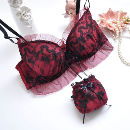 Wholesale Students Cute Embroidered Thin Cup Push-up Sexy Bra Set