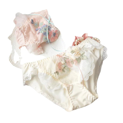 Wholesale Cute Mid-waist Embroidered Yummy Briefs for Girls