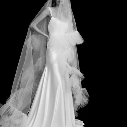 Bridal Ruffled Veil Main Wedding Dress Pleated Long Tail Veil Cloud Edge Double Layer Covering