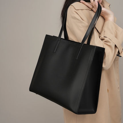 Women's Genuine Leather Large Capacity Tote Bag Briefcase Computer Bag Black Cowhide Bag 
