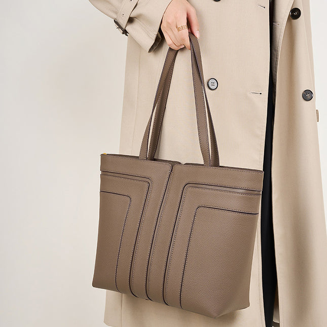 Women's Commuting Large-capacity Shoulder Crossbody Bag First-layer Cowhide Bucket Bag 