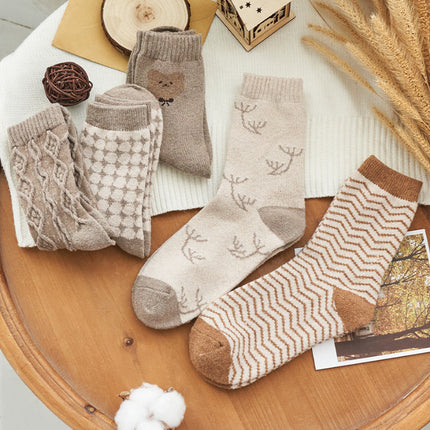 Wholesale Women's Fall Winter Wool Socks Cotton Khaki Bear Mid-calf Socks