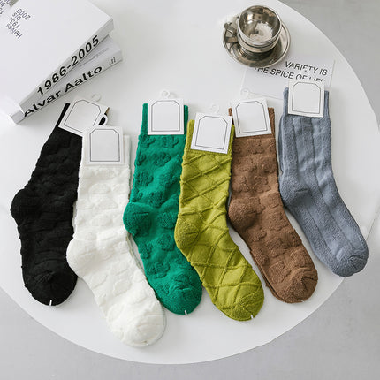 Wholesale Women's Autumn Winter Thickened Cotton Warm Solid Color Mid-calf Socks