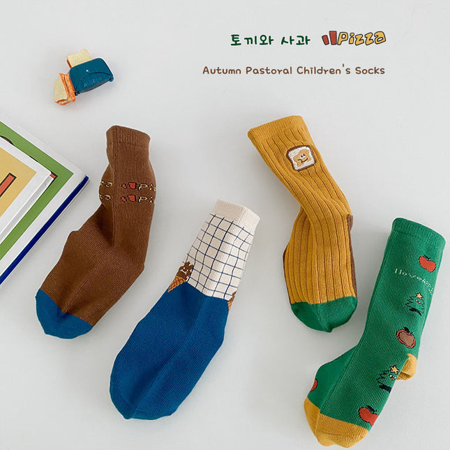 Wholesale 4 Pairs of Kids Fall Socks Cartoon Cotton Cute Mid-calf Socks