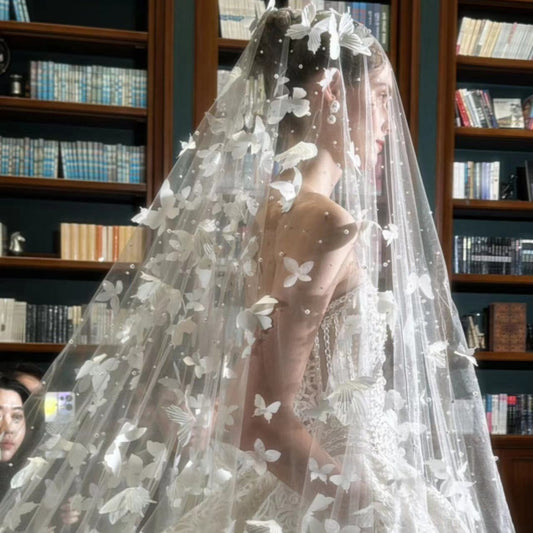 Bride's White Butterfly Veil Main Wedding Dress Pearl Luxurious Extra Long Trailing Veil