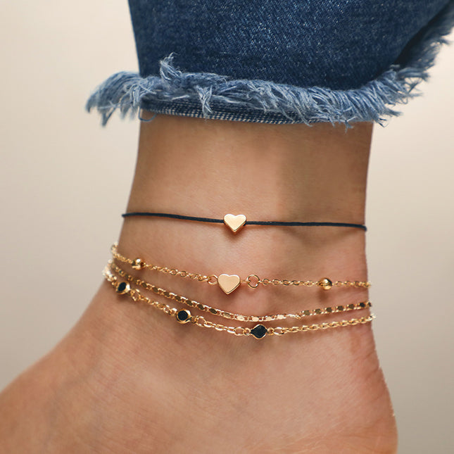 Simple Love Heart String Bracelet in Metal with Rhinestones Bracelet