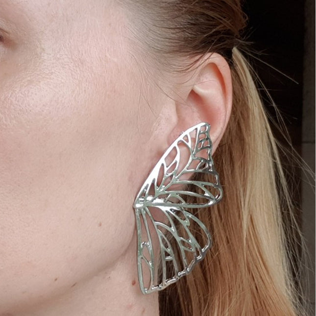 Schmetterlings-Legierungs-Metallausschnitt-Ohrringe