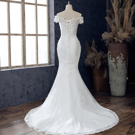 Schulterfreies Hochzeitskleid im Meerjungfrau-Stil mit mittlerer Taille
