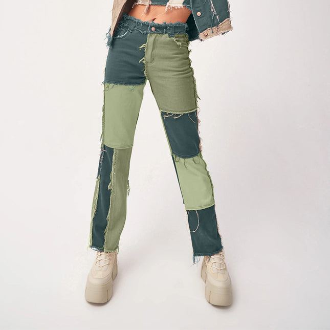Gerade Damen-Jeans mit hoher Taille und hohem Bund und verschiedenen Einsätzen