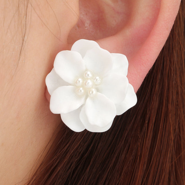Camellia Earrings Stereo White Flower Pearl Stud Earrings
