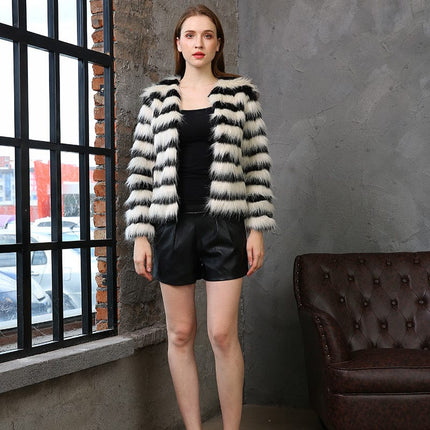Wholesale Women's Winter Faux Fur Fashion Coat Jacket Outerwear