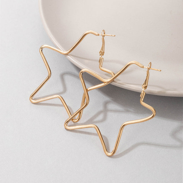 Wholesale Fashion Star Hollow Gold Geometric Pentagon Earrings