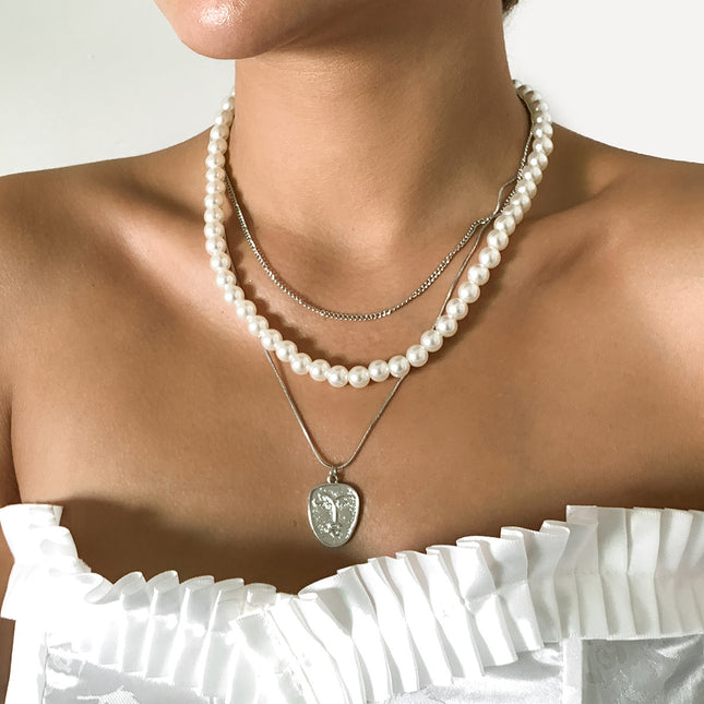 Wholesale Pearl Figure Geometric Choker Necklace