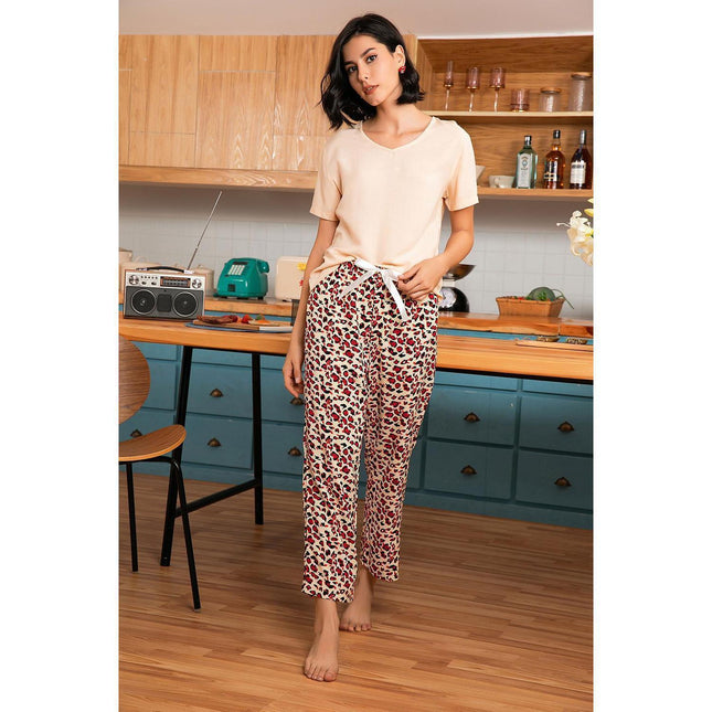 Loungewear Short Sleeve T-Shirt Floral Pants Pajama Set