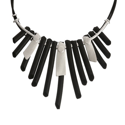 Wholesale Women's Irregular Geometric Metal Exaggerated Short Necklace