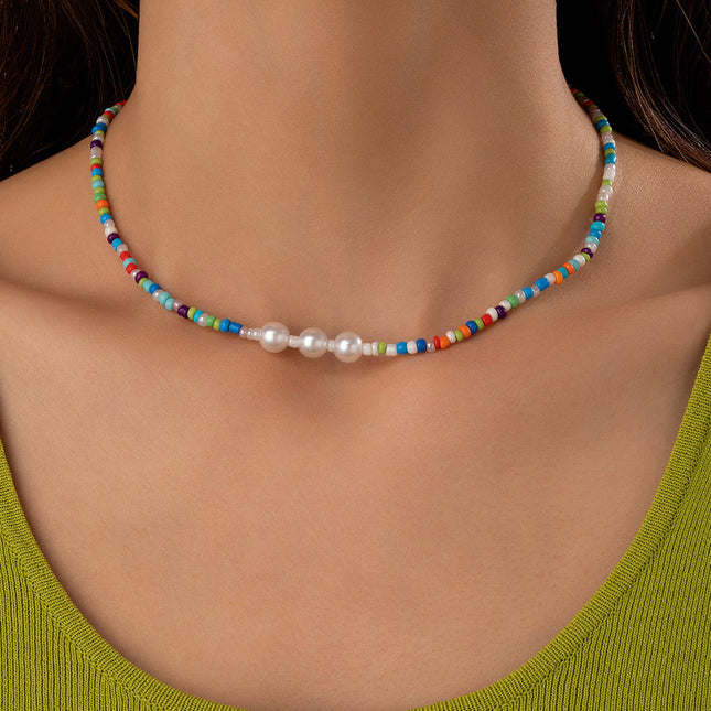 Cadena de clavícula de collar de perlas con cuentas étnicas de cuentas coloridas
