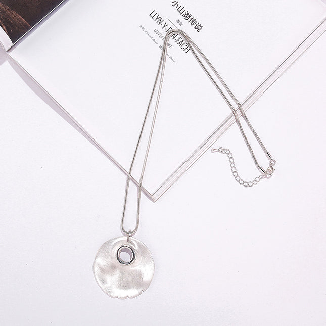 Wholesale Women's Round Geometric Metal Brushed Metal Handmade Necklace