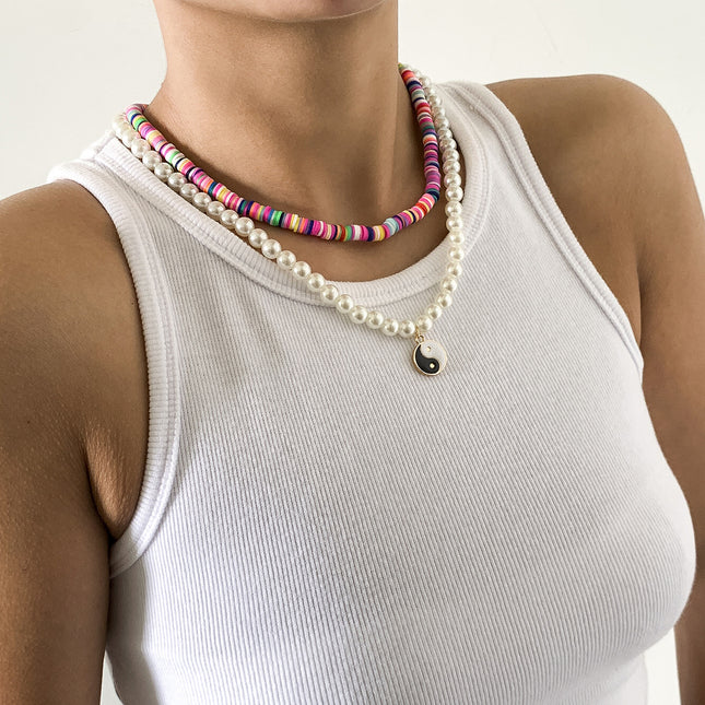Collar de perlas de imitación simple de color de cerámica suave retro