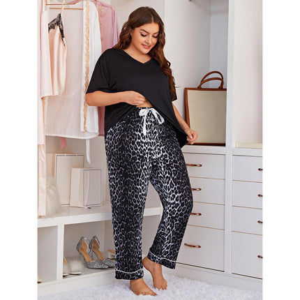 Großhandel Plus Size Damen Pyjama Saison Leopardenmuster Kurzarm Hose Homewear Set