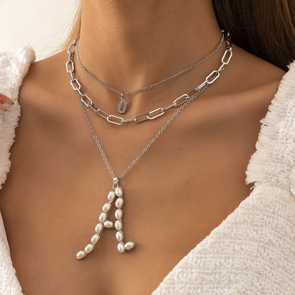 Simple Letter Inlaid Women's Clavicle Chain Pearl Necklace