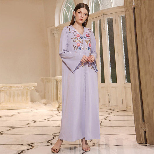 Wholesale Middle East Muslim Women's Autumn V Neck Embroidery Dress Robe