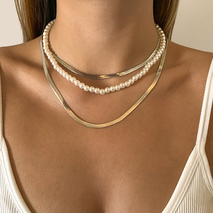 Snake Bone Chain Necklace Simple Imitation Pearl Clavicle Necklace