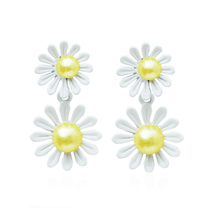 Wholesale Small Daisy Earrings Simple Flower Stud Alloy Earrings