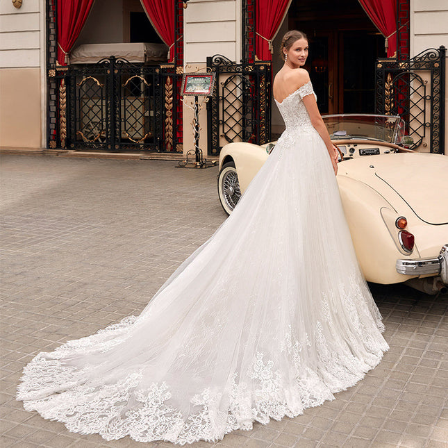Wholesale Bridal Crystal Yarn Princess Off Shoulder Lace Wedding Dress