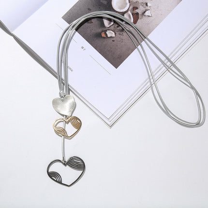 Wholesale Women's Long Tassel Heart Geometric Metal Matte Necklace