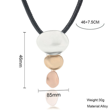 Wholesale Women's Creative Circle Stacked Alloy Necklace