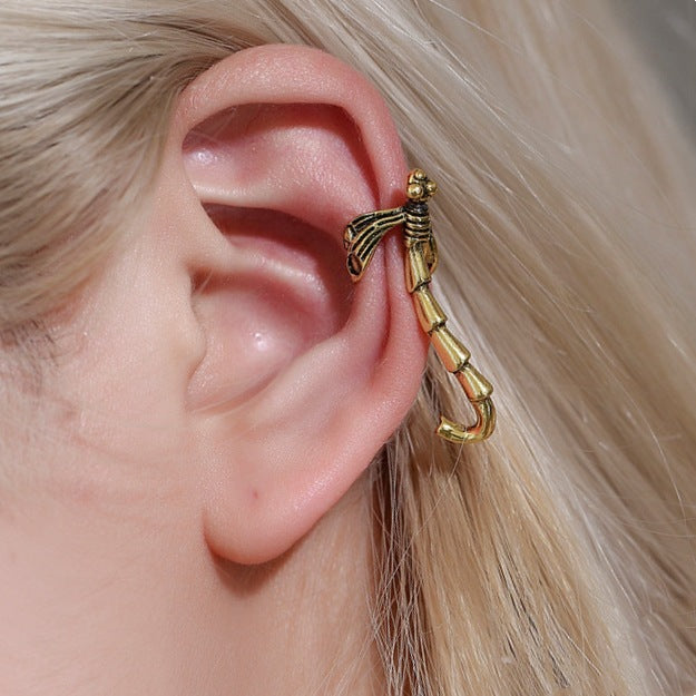 Clip de oreja de libélula al por mayor sin clip de oreja largo de insecto perforado