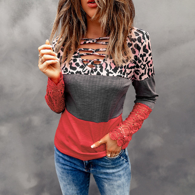 Camiseta casual de encaje en contraste con estampado de leopardo para mujer