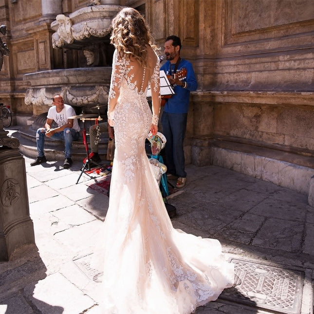 Wholesale Bridal Wedding Lace Long Sleeve Wedding Dress Trailing