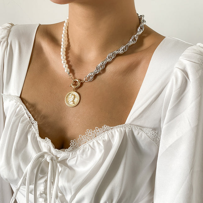Creative Stitching Imitation Pearl Portrait Pendant Necklace