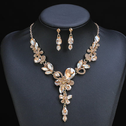 Großhandel Halskette Ohrringe zweiteilige Vintage Blume Kristall Double Floral