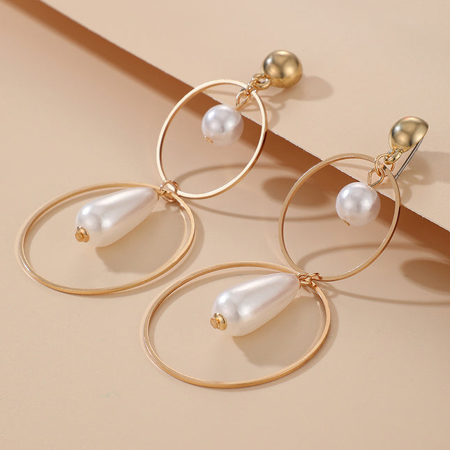 Pendientes de aro de aleación geométrica con gota de perla de moda al por mayor