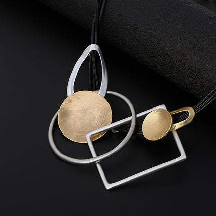 Wholesale Women's Geometric Metal Contrasting Color Versatile Necklace