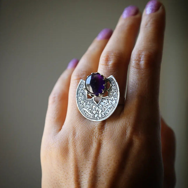 Purple Ring Boho Engraved Flower Scalloped Index Finger Ring